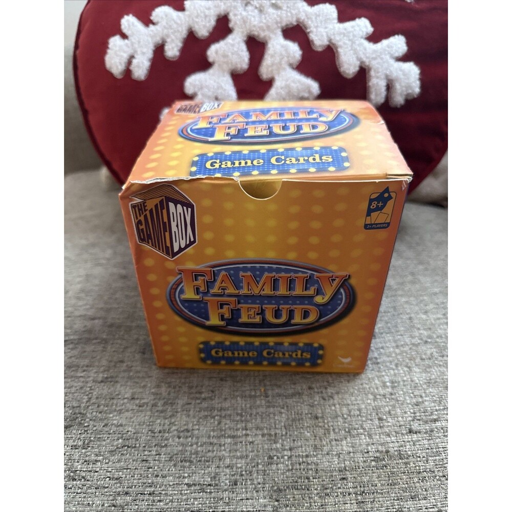 Family Feud Trivia Box Game 2015 Cardinal Edition, 8+ Cards